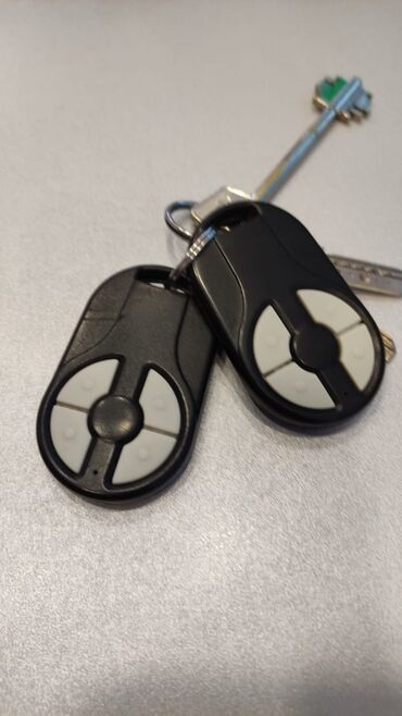 Пульты для ворот и шлагбаумов: Пульт для ворот Мы изготавливаем пульты для ворот с выездом по городу at lalafo.kg — 7 Пульты для ворот и шлагбаумов: Пульт для ворот Мы изготавливаем пульты для ворот с выездом по городу — 7