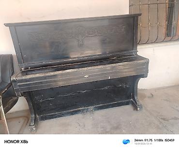 Pianolar: Piano, Akustik, İşlənmiş, Ünvandan götürmə — 3