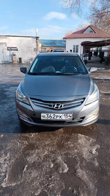 Hyundai: Hyundai Solaris: 2015 г., 1.4 л, Автомат, Газ