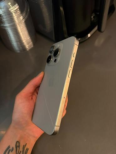 iphone 4 adapter: IPhone 15 Pro, 256 GB, Gümüşü, Face ID — 2