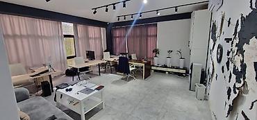 Продажа офисов: Продажа офисов 41 м², С ремонтом, Без мебели, 3 этаж — 7