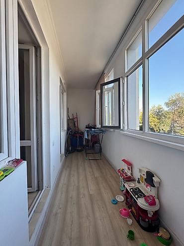 Долгосрочная аренда квартир: 📍 Ахунбаева, 3/2 🏢 2 этаж из 9 | Кирпичный дом 🧱 ✨ Евро-планировка: 🛏 — 15