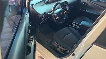 форанер 2010: Toyota Prius: 2018 г., 1.8 л, Автомат, Гибрид, Лифтбек — 6