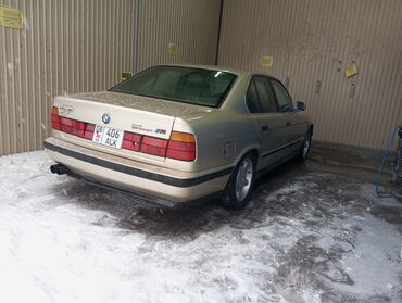 мерседес 2 6: BMW 5 series: 1991 г., 2.5 л, Механика, Бензин, Седан