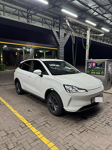 neta u pro машина: Hozon Neta V: 2023 г., 0.1 л, Автомат, Электромобиль, Кроссовер — 1