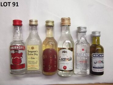 Ostali predmeti za umetnost i kolekcionarstvo: Mini Bottle unučići fraklići čokanji Kao sa slika . Zainteresovanima — 30