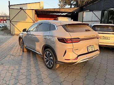 Продажа авто: BYD Song Plus: 2024 г., Автомат, Электромобиль, Кроссовер — 4