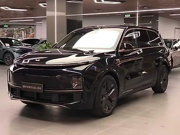 Lixiang: Lixiang L9: 2025 г., 0.1 л, Автомат, Гибрид, Кроссовер — 1