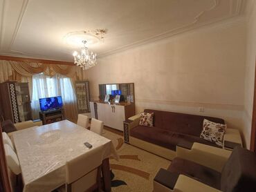 Köhnə tikili: Bakı, Bakıxanov qəs., 3 otaqlı, Köhnə tikili, 85 kv. m — 2