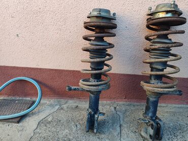 Auto delovi: Amortizer prednji levi, desni sa oprugom Lada 112. Polovno, ocuvano — 16