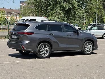 обмен на машину: Toyota Highlander: 2023 г., 2.4 л, Автомат, Бензин, Кроссовер — 5