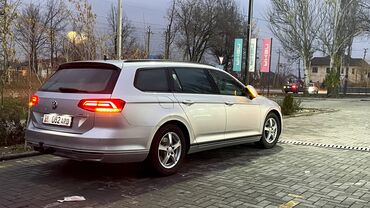 россия авто: Volkswagen Passat: 2017 г., 1.6 л, Механика, Дизель, Универсал