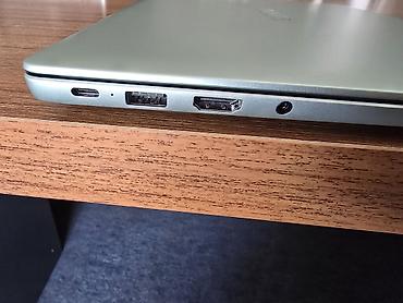 Huawei: Huawei MateBook 14 tam olaraq “ultrabook” sinfinə aid sayılır. Daha — 6