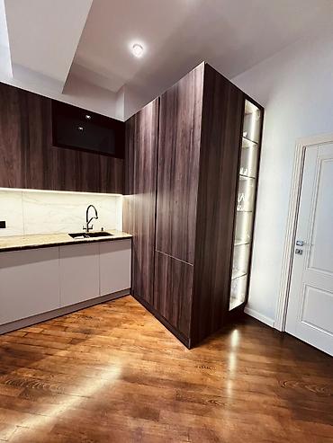 afcom plaza: 3 otaqlı, Yeni tikili, m. 28 may, 160 kv. m — 7