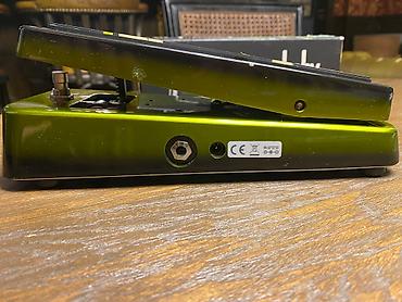klassik gitara: Dunlop Cry Baby Kirk Hammett Signature Wah pedalı - Model: KH95 (Kirk — 2