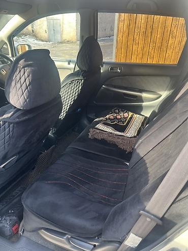 Honda: Honda Stream: 2002 г., 1.7 л, Автомат, Бензин, Универсал — 6