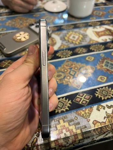 Elektronika: IPhone 15 Pro, 128 GB, Natural Titanium, Face ID — 6