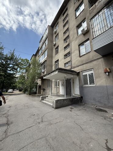 Продажа квартир: 2 комнаты, 46 м², Индивидуалка, 3 этаж, Косметический ремонт