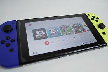 Nintendo Switch: U ponudi Nintendo Switch konzola, odlično očuvana i veoma malo — 11