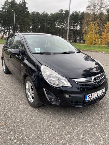 passat b6 limuzina dizel: Opel Corsa: 1.3 l | 2012 г. | 190000 km. Limuzina