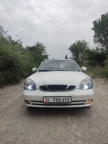 машина без двигателя: Daewoo Nubira: 2001 г., 1.5 л, Автомат, Бензин, Седан