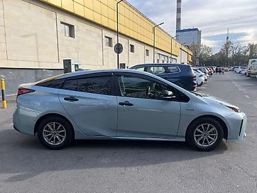 lx 570 2014: Toyota Prius: 2019 г., 1.8 л, Автомат, Гибрид, Лифтбек — 7