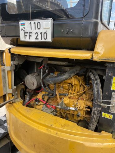 Ekskavatorlar: İdeal vəziyyətdə zavodskoy mini ekskavator — 9