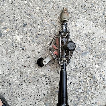 elektro mişar: Əl ilə işləyən dişli quruluşlu vint açarlı mexaniki drel (hand drill) — 2