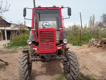 техника трактор: Мтз 82 сатылат овт соко мала пресс Кыргызстан баасы 12 000$ Кызыл Суу