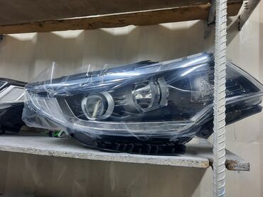 Решетки радиатора: Решетка радиатора Hyundai 2016 г., Б/у, Оригинал — 10