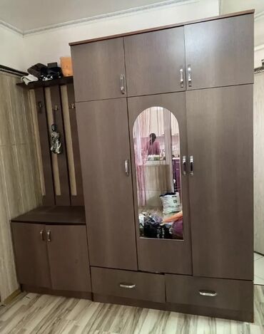 продам аммофос цена: Шкаф продается Можно вместе с вешалкой и отдельно тоже За 9000,торг