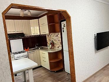 64: 3 комнаты, 64 м², 7 мкр 104 серия, 1 этаж, Свежий ремонт — 1