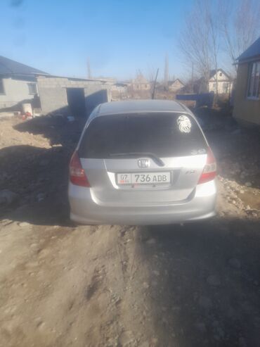 авто с выкупом бишкек: Hyundai Porter: 2004 г., 1.3 л, Вариатор, Бензин