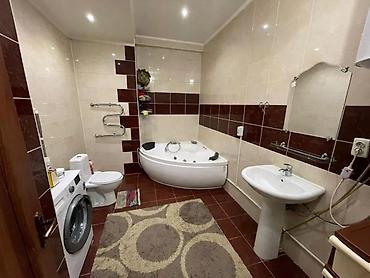 квартиры в ахунбаева: 2 комнаты, 79 м², Индивидуалка, 3 этаж — 4