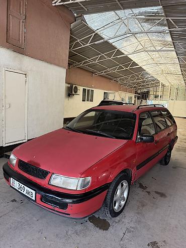 Volkswagen Passat: 1994 г., 2 л, Механика, Бензин, Универсал — 3