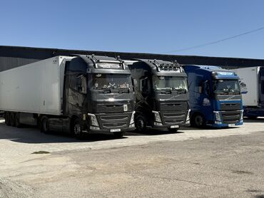 грузовые машины в лизинг: Тягач, Volvo, Шторный