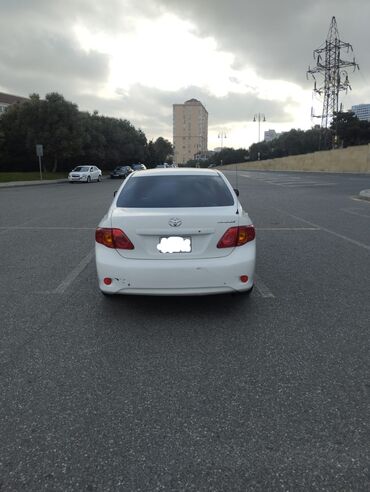 Toyota: Toyota Corolla: 1.6 l | 2006 il Sedan — 4