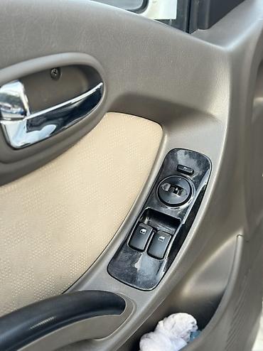 таюта виш: Легкий грузовик, Hyundai, Б/у — 7