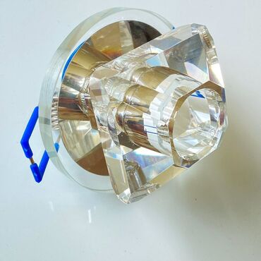 Генераторы: Kristal bəzəkli spot işıq korpusu (gömme tip) - Material: kəsimli