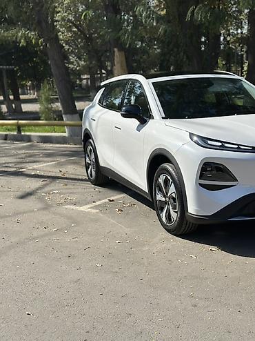 Changan: Changan Qiyuan Q05: 2026 г., Электромобиль — 4