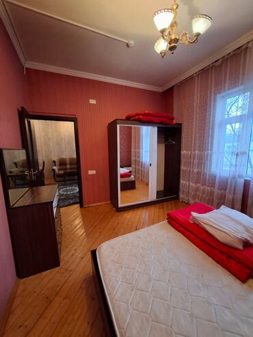 Uzunmüddətli kirayə evlər: 90 kv. m, 3 otaqlı, Qaz, İşıq, Su — 4