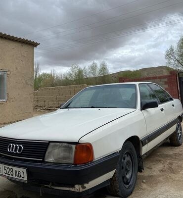 некция 1: Audi 100: 1989 г., 1.8 л, Механика, Бензин, Седан