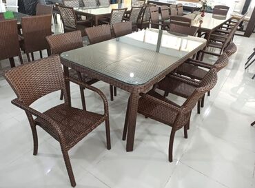 Bağ, çöl masa və oturacaq dəstləri: Kvadrat masa, Açılmayan, Stullar ilə, Həsir toxunuşlu — 25