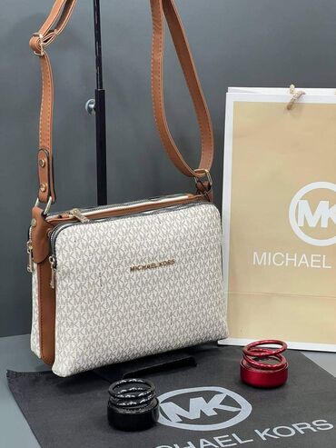 Torbe: Cena 4100 din — 1