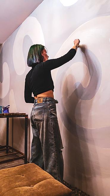 Другие услуги: Предоставляю услуги росписи стен и декора. Пишите в личные сообщения — 16