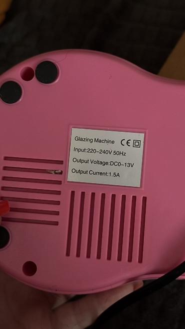karton qutular: Manikür üçün elektrikli frezə və UV lampa dəsti - Model: US-202 “Nail — 3