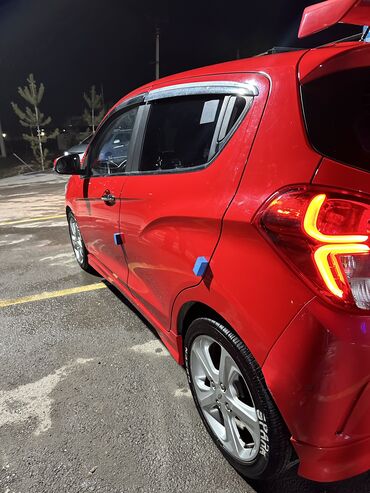 Chevrolet: Chevrolet Spark: 2015 г., 0.1 л, Вариатор, Бензин, Хэтчбэк