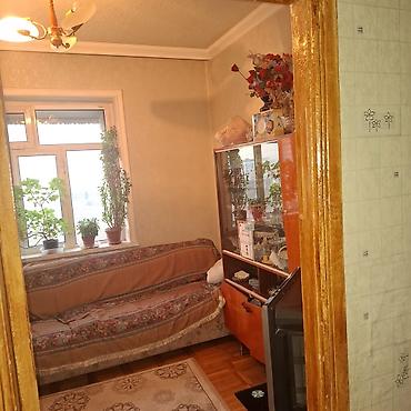 6 mkr: 4 otaqlı mənzil – tam mebellə Planlaşdırma: - Geniş dəhliz, taxta — 7