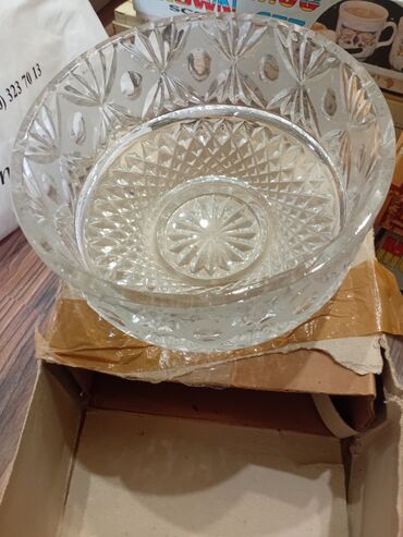 Digər dəstlər və servizlər: Xurustal qablar hamısı təzədirlər — 7