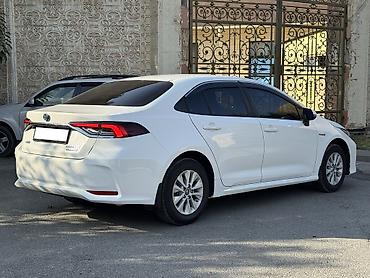 корола 1 8 гибрид: Toyota Corolla: 2019 г., 1.8 л, Вариатор, Гибрид, Седан — 4
